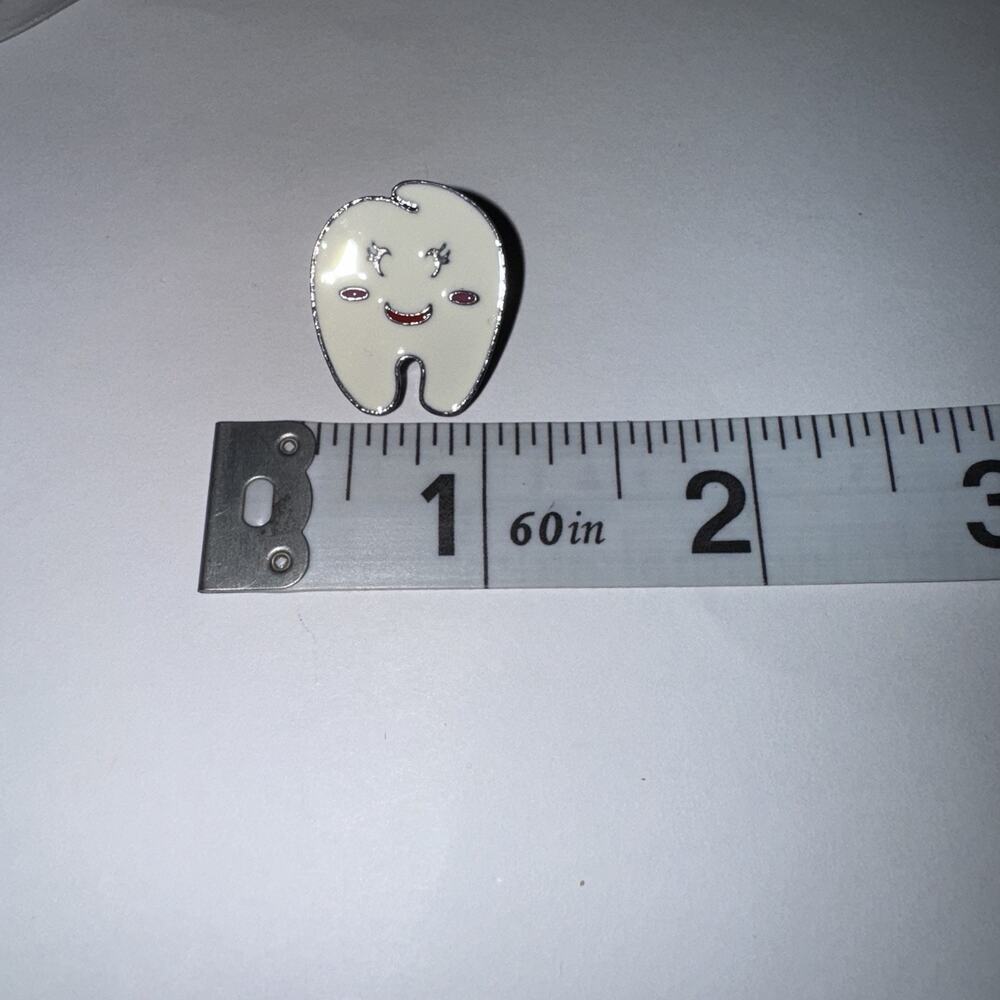 Smiley Happy Tooth Dentist Pin Brooch
